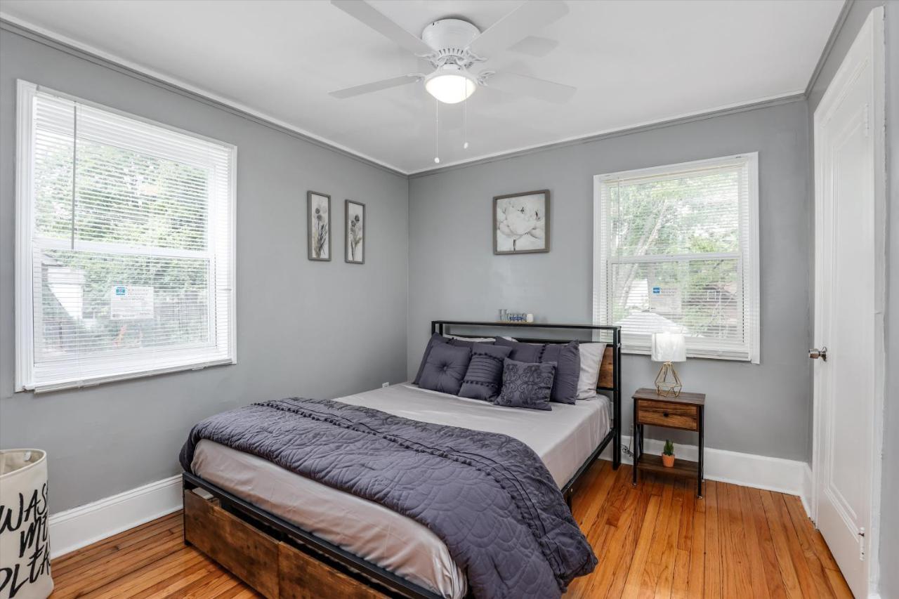 דטרויט Modern & Cozy East Side Gem ~ Queen Beds ~ Parking מראה חיצוני תמונה